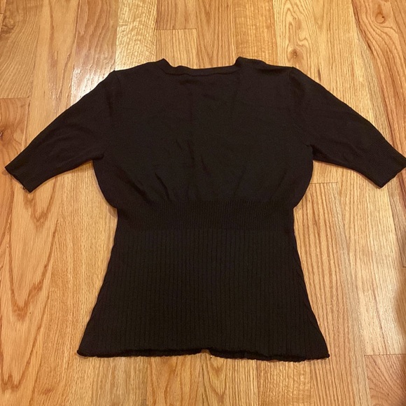 Like New! Half-sleeve Form-fitting Cardigan - Small - Picture 5 of 5